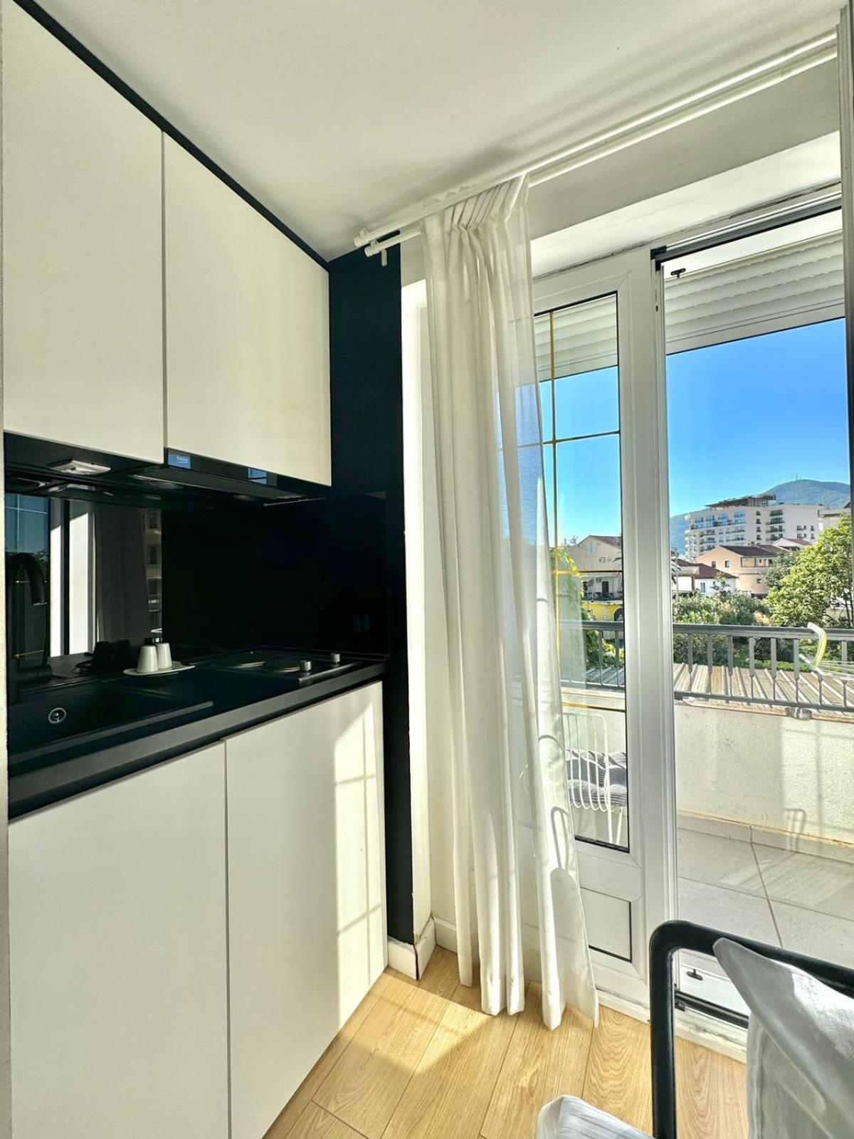 Apartmani Terminal Budva Exterior foto